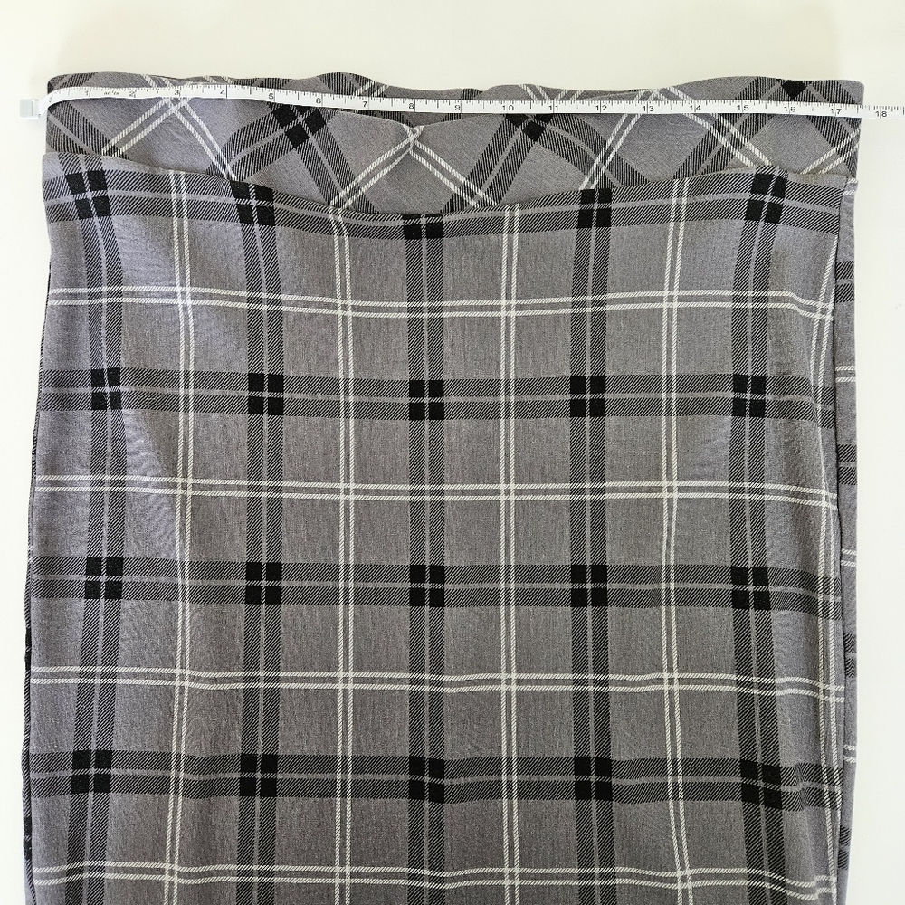 Torrid Pencil Skirt 1x Black Gray Plaid Lace Trim Back Slit Studio Ponte Lux - Picture 11 of 15